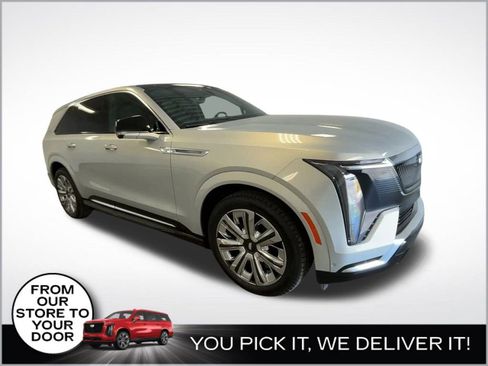 New 2025 Cadillac Escalade IQ Luxury 1 w/ LPO, Radiant Package image 2