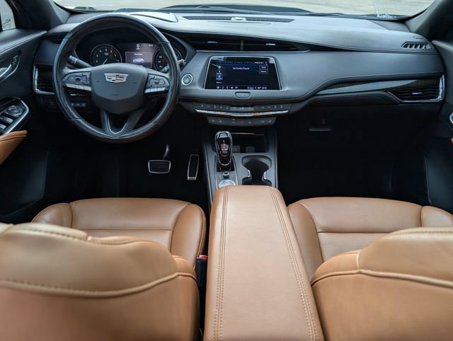 Used 2023 Cadillac XT4 Sport FWD image 18