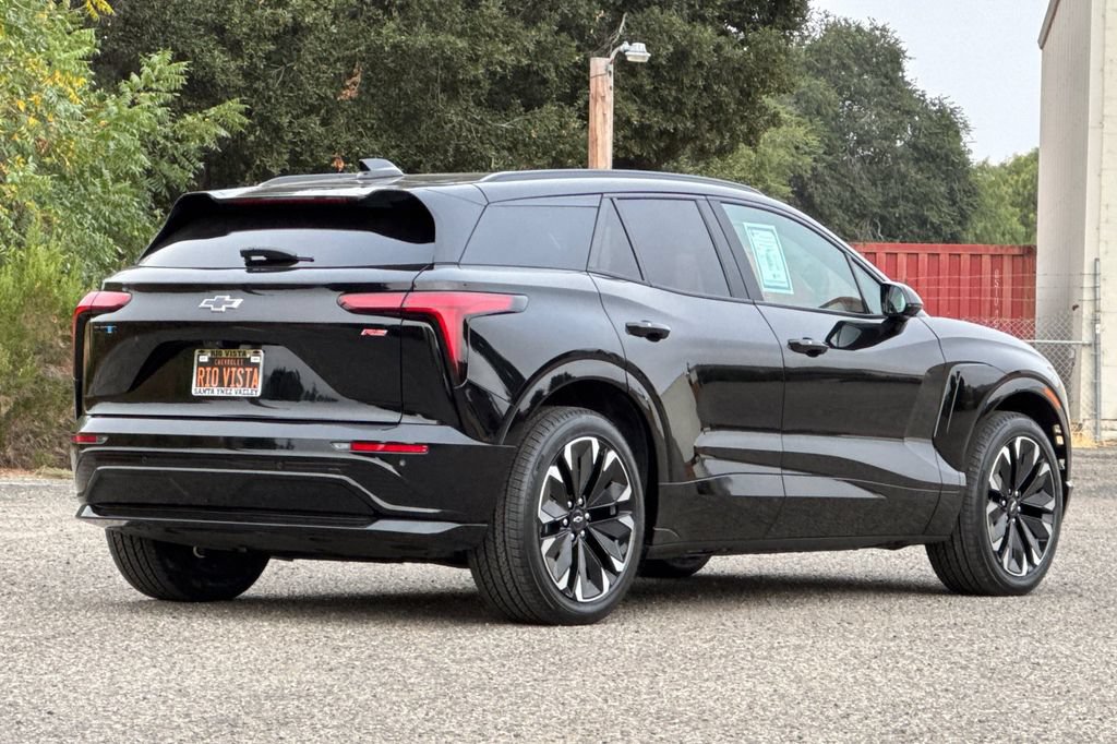 Used 2024 Chevrolet Blazer EV RS RWD image 4