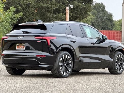 Used 2024 Chevrolet Blazer EV RS RWD image 4