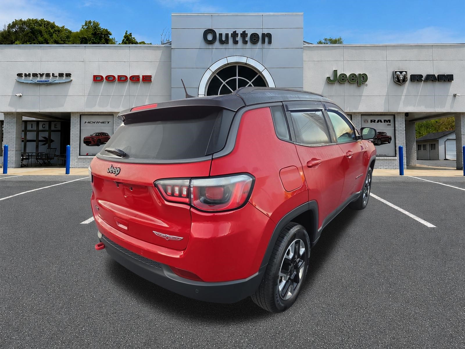 Certified 2018 Jeep Compass Trailhawk w/ Leather Interior Group AWD/4WD image 4