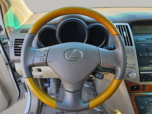 Used 2004 Lexus RX 330 AWD image 5