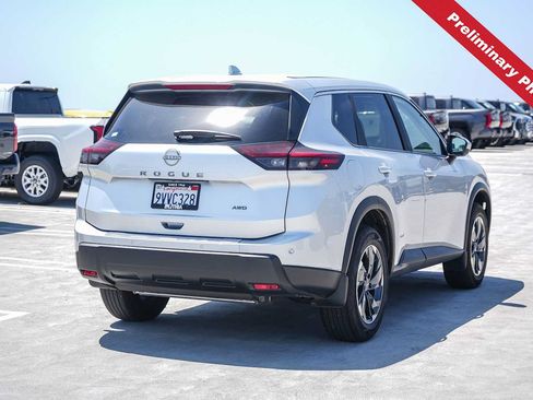 Used 2025 Nissan Rogue SV AWD/4WD image 6