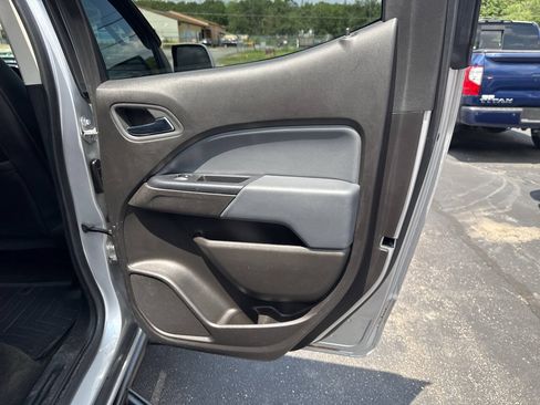Used 2017 Chevrolet Colorado Z71 AWD/4WD image 21
