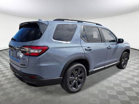 New 2026 Honda Pilot Sport image 5