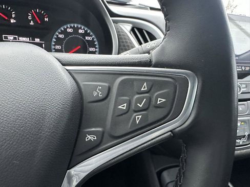 Used 2023 Chevrolet Malibu RS image 25