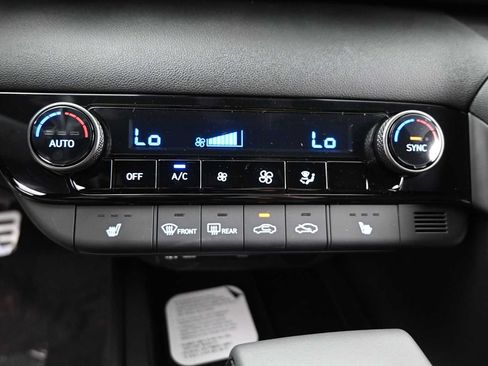 New 2026 Hyundai Elantra SEL Sport FWD image 22