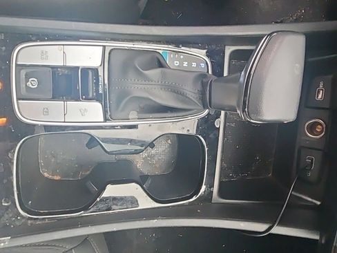 Used 2022 Hyundai Santa Cruz SEL FWD image 16