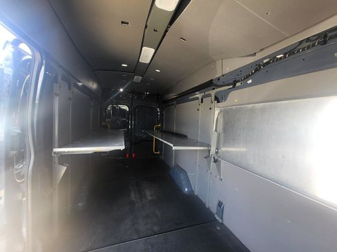 Used 2020 Ford Transit 250 148 High Roof Extended RWD image 16