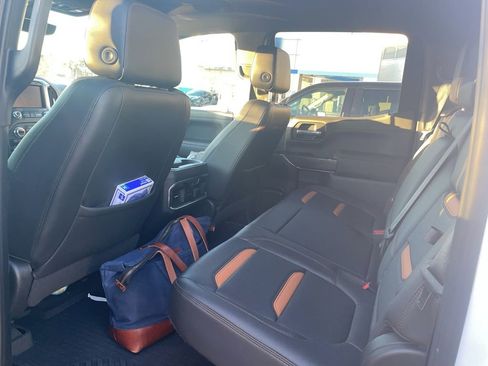 Used 2020 GMC Sierra 1500 AT4 w/ AT4 Premium Package image 12