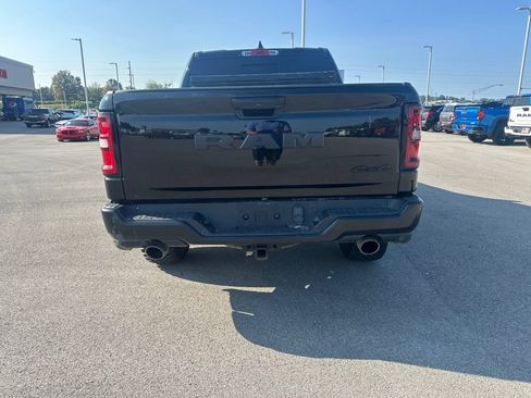 Used 2025 RAM 1500 Warlock AWD/4WD image 6