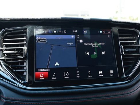 Certified 2025 Dodge Durango GT RWD image 17