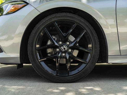 Used 2024 Honda Civic Sport image 14