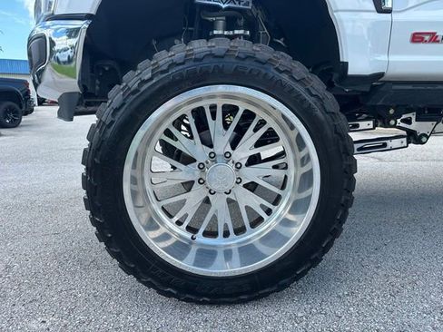 Used 2023 Ford F250 Lariat w/ Lariat Ultimate Package AWD/4WD image 36