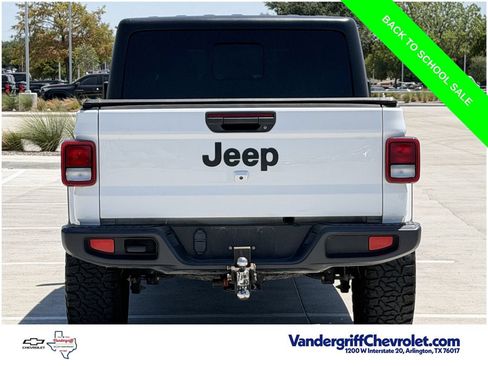 Used 2022 Jeep Gladiator Sport AWD/4WD image 5