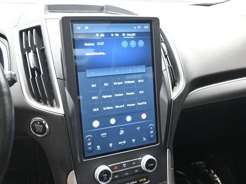 Used 2021 Ford Edge SEL w/ Convenience Package AWD/4WD image 13