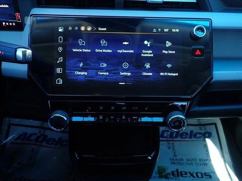 New 2027 Chevrolet Bolt LT w/ Comfort Package FWD image 16