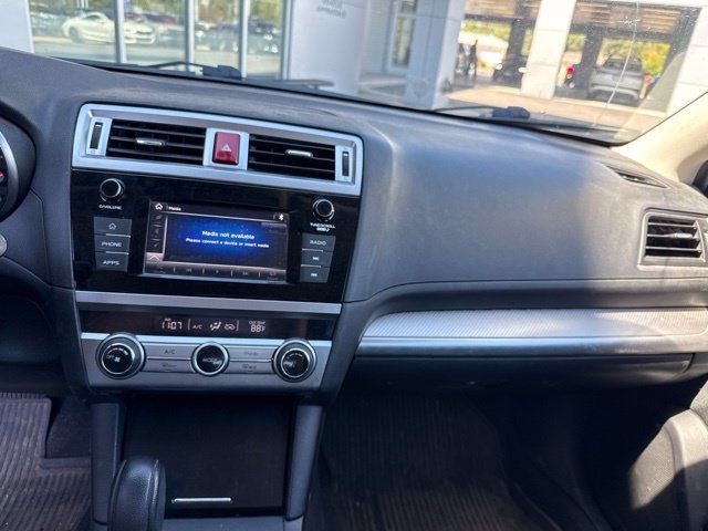 Used 2018 Subaru Outback 2.5i AWD/4WD image 9