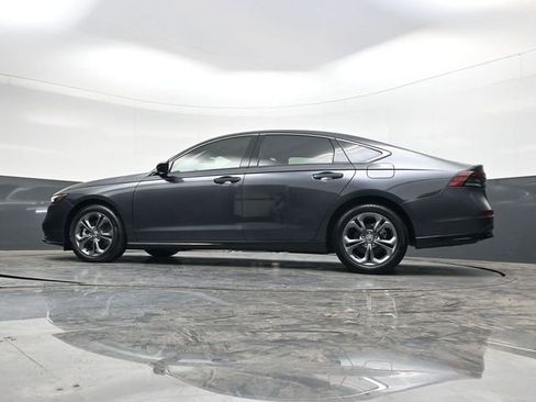 Used 2024 Honda Accord EX-L image 31