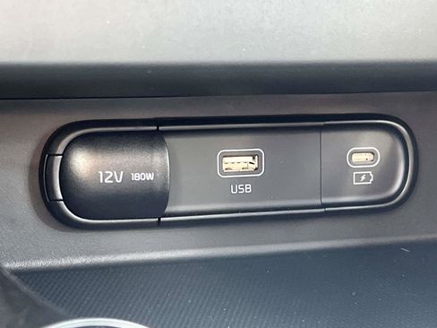New 2026 Kia Seltos S FWD image 25