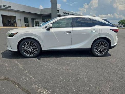 Certified 2023 Lexus RX 350 AWD w/ Accessory Package image 6