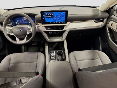 New 2026 Ford Explorer Active RWD image 21