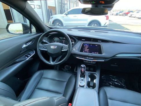 Used 2023 Cadillac XT4 Sport w/ Cold Weather Package FWD image 22