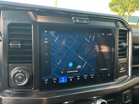 Used 2025 Ford F350 Lariat w/ Lariat Ultimate Package AWD/4WD image 12