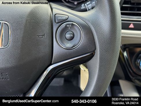 Used 2022 Honda HR-V LX image 21