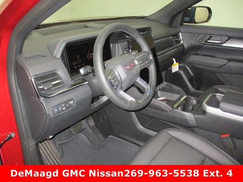 New 2026 GMC Terrain Elevation image 16