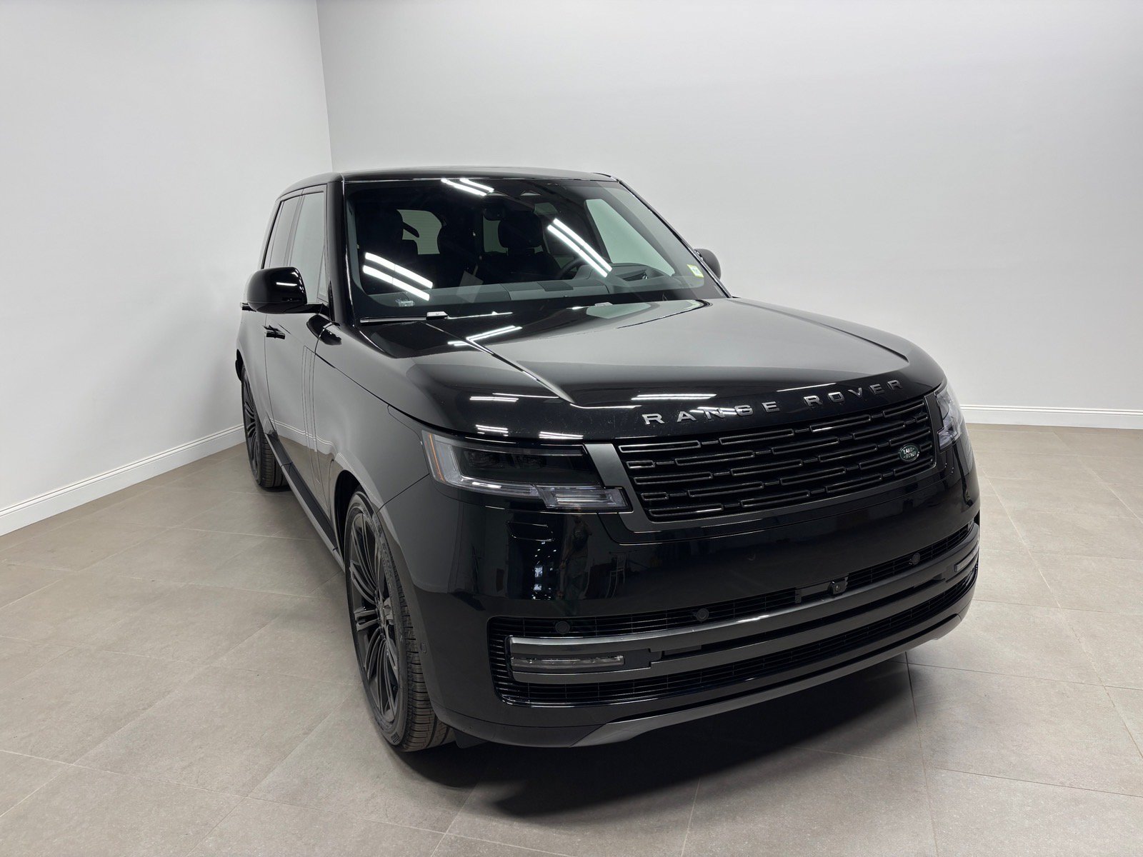New 2027 Land Rover Range Rover SE AWD/4WD image 4