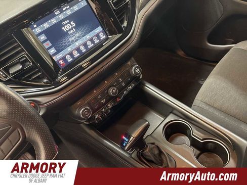 Used 2023 Dodge Durango GT image 15