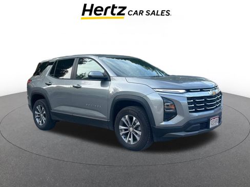 Used 2025 Chevrolet Equinox LT image 1
