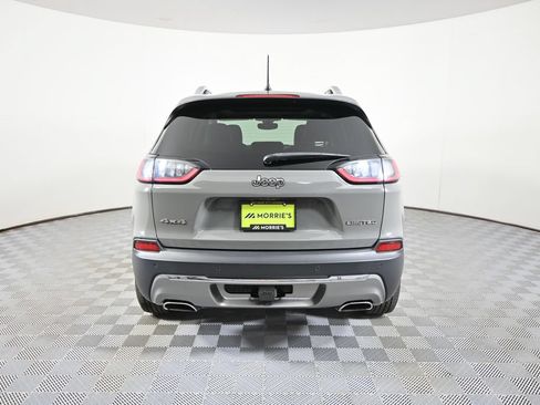 Used 2019 Jeep Cherokee Limited w/ Trailer Tow Group AWD/4WD image 5
