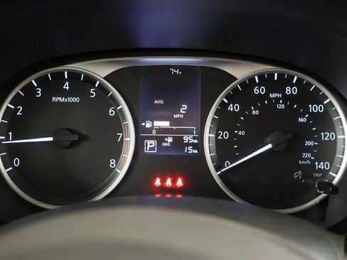 New 2025 Nissan Kicks Play S image 11