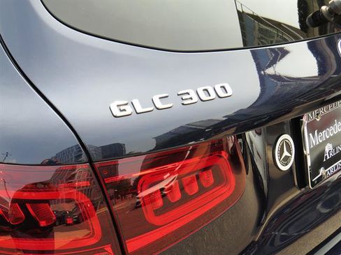 Used 2022 Mercedes-Benz GLC 300 4MATIC image 30
