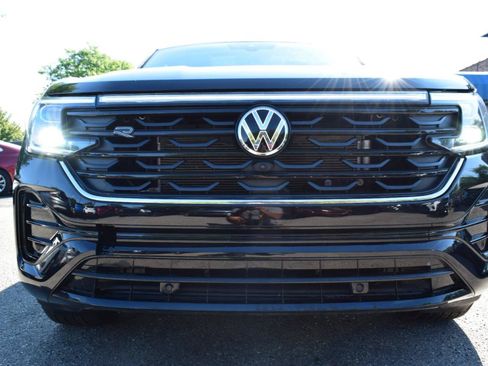 Used 2024 Volkswagen Atlas SEL Premium R-Line AWD/4WD image 5
