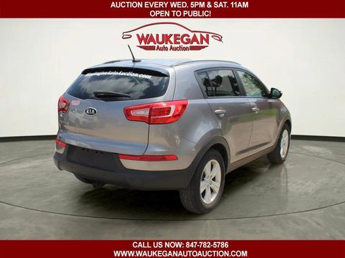 Used 2011 Kia Sportage LX w/ Convenience Pkg FWD image 5
