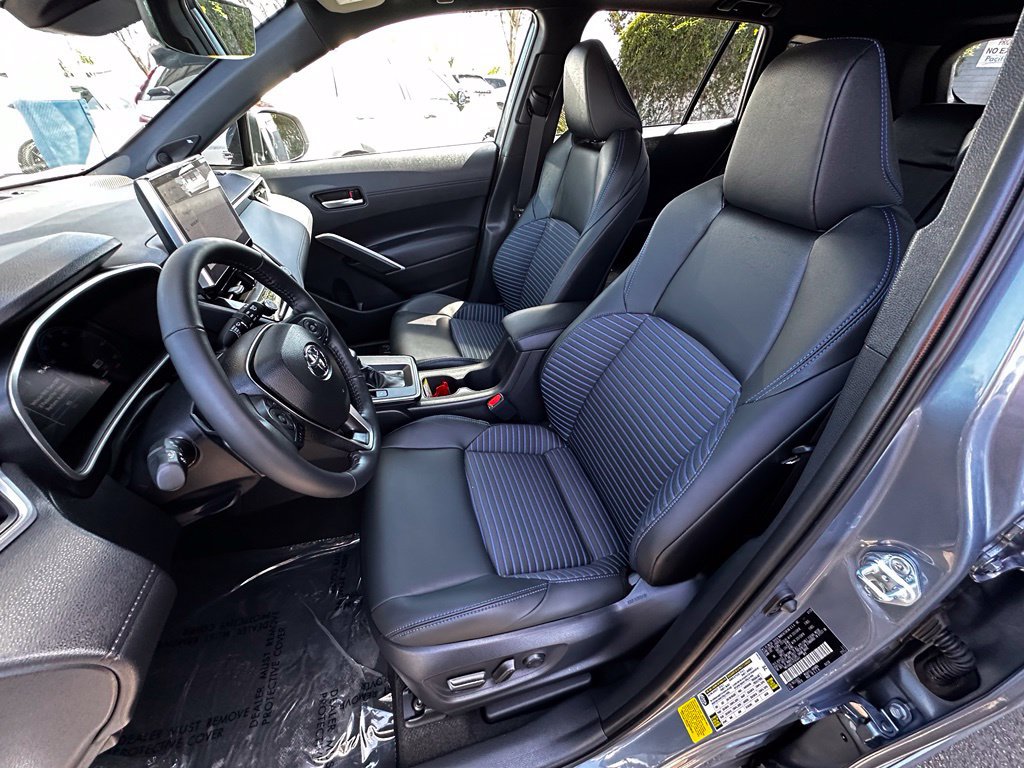 Used 2026 Toyota Corolla Cross AWD Hybrid w/ Convenience Package image 26