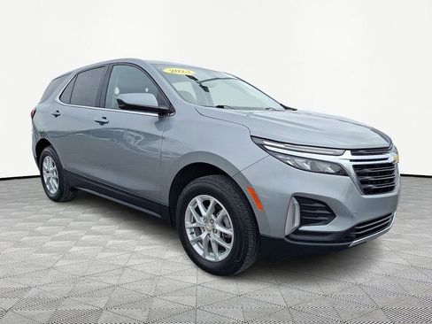 Used 2023 Chevrolet Equinox LT image 1