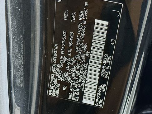 Used 2023 Lexus RZ 450e Premium w/ Accessory Package (P5) image 12