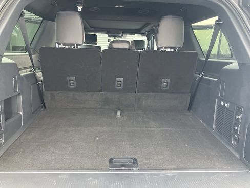 Used 2025 Ford Expedition Max Platinum w/ Stealth Performance Package image 38