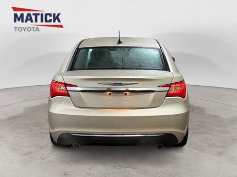 Used 2014 Chrysler 200 Limited FWD image 6