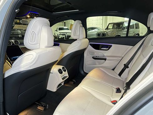 New 2025 Mercedes-Benz C 300 4MATIC Sedan image 17