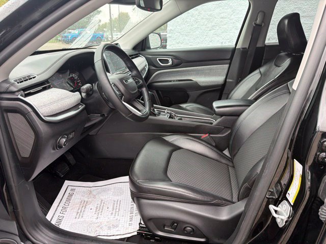 Used 2022 Jeep Compass Latitude w/ Convenience Group AWD/4WD image 13