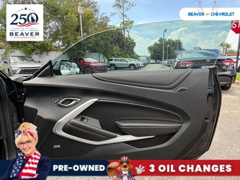 Used 2017 Chevrolet Camaro LT RWD image 30