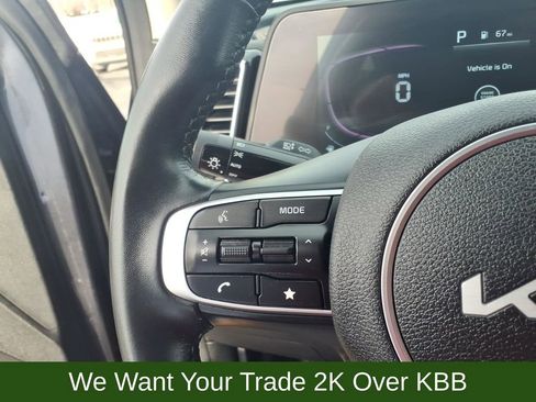 Used 2025 Kia Sportage EX image 25