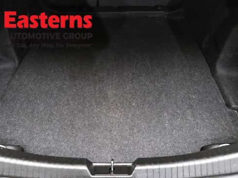 Used 2023 Chevrolet Malibu LT image 9