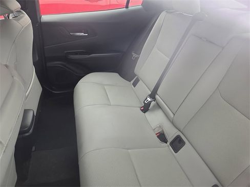 Used 2023 Toyota Prius XLE image 9