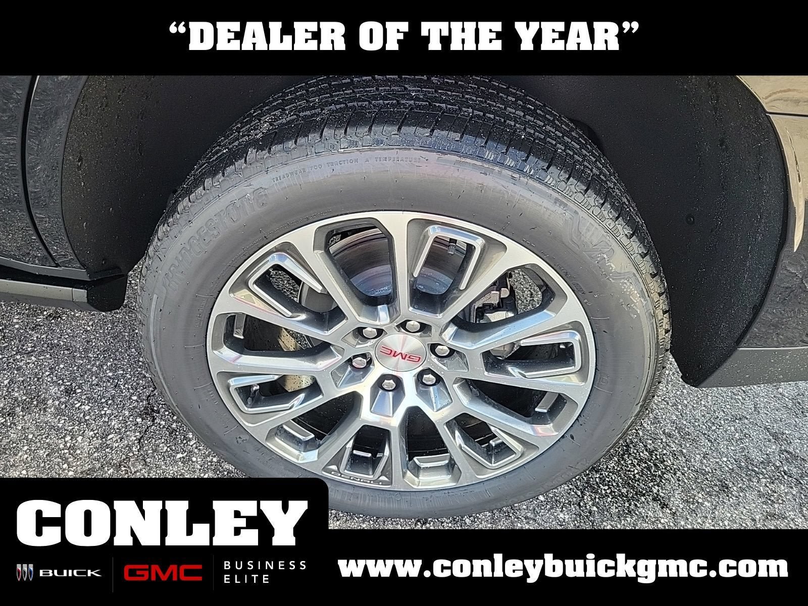New 2026 GMC Yukon Denali w/ Sun & Power Step Package RWD image 8